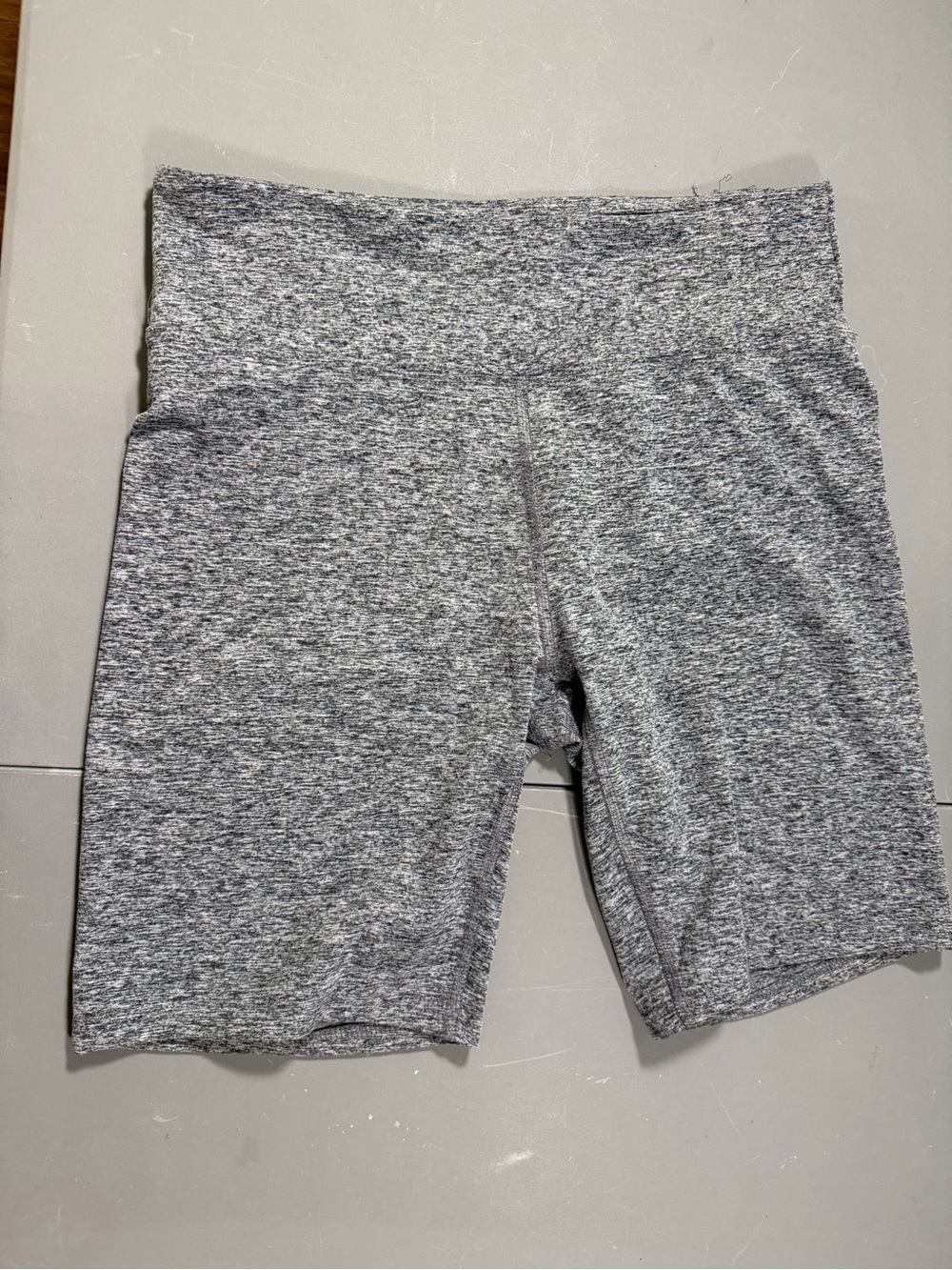 Zobha  Active Shorts Women's Size Large Gray Athletic Stretchy
Size: Large